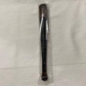 bareMinerals makeup brush